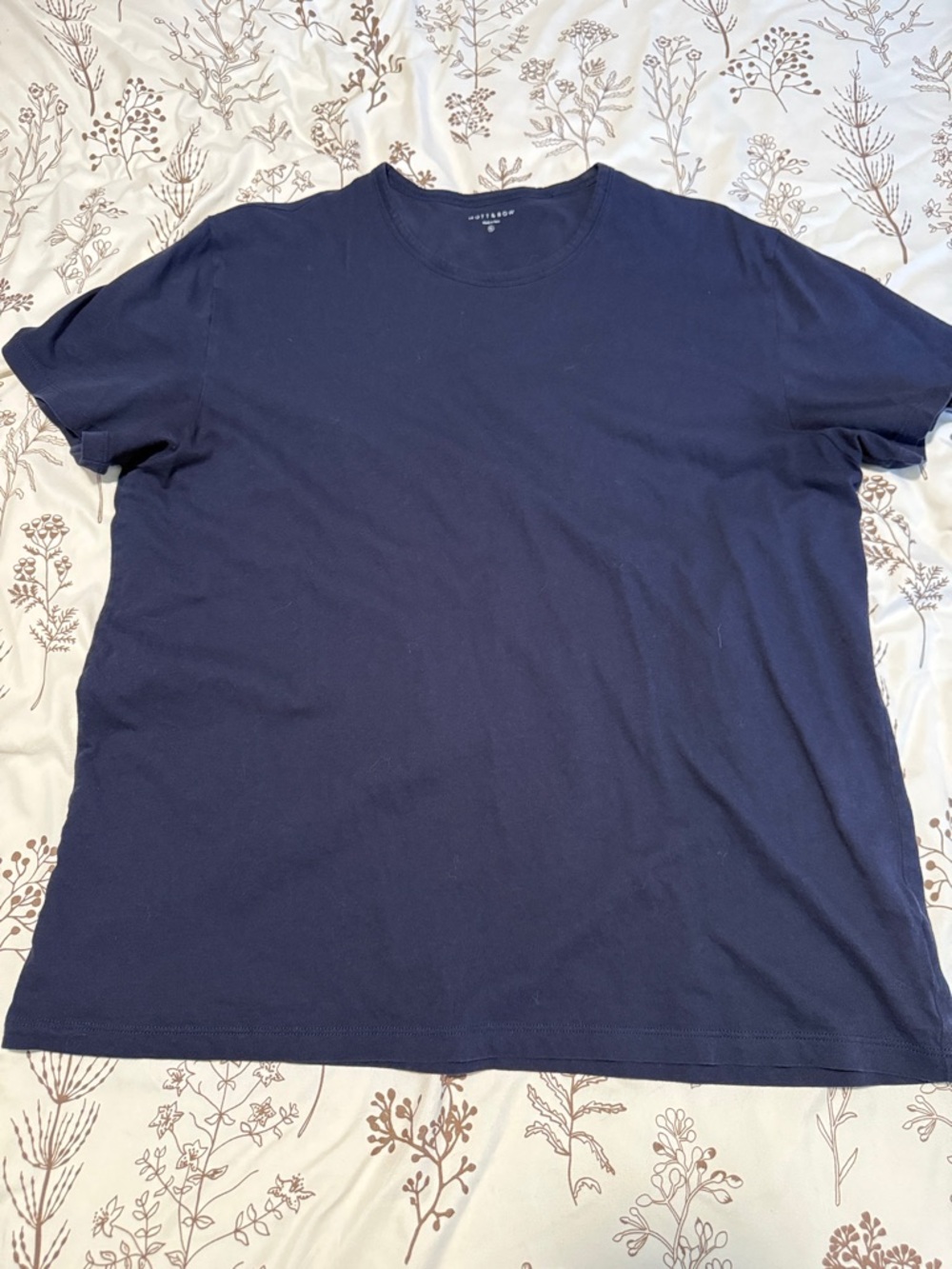 Mott & Bow Men's Driggs Navy Crewneck T-Shirt - XL